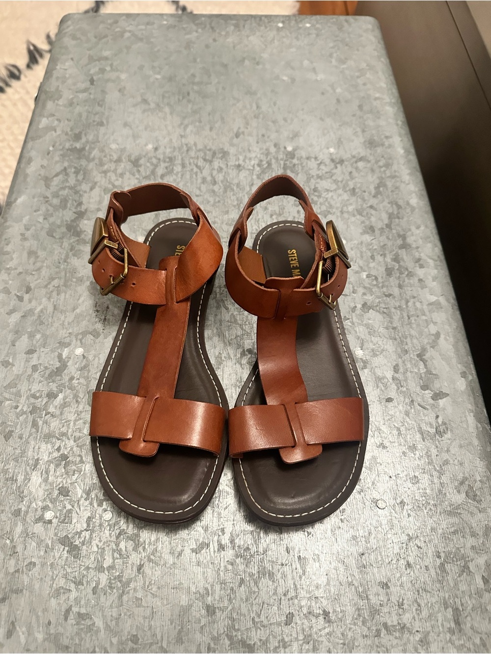 Steve Madden Brown Leather T-Strap Sandals with Buckle